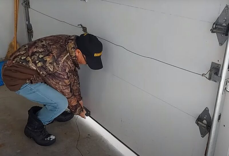 garage door opening problem